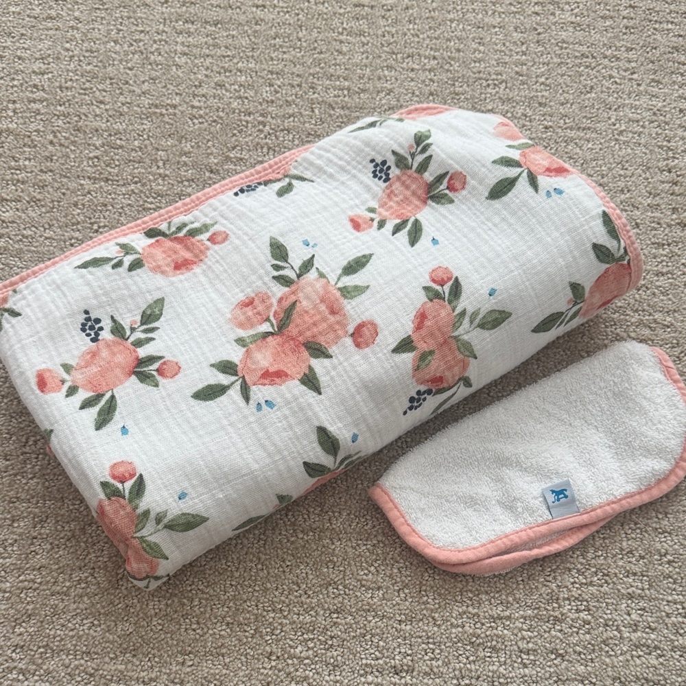 Baby Floral Bath Towel and Washcloth